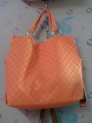 超值搶購 飾品、包包與針紡織品，時尚又實惠！